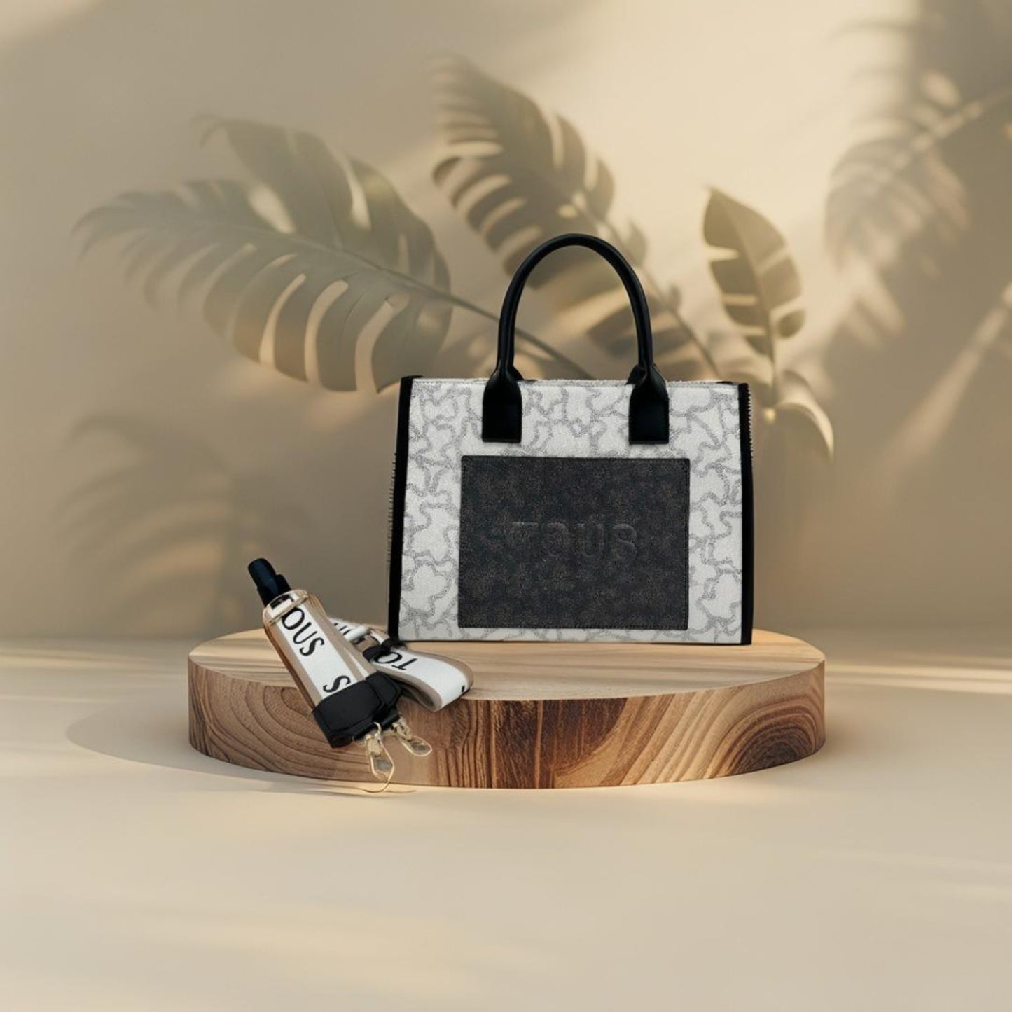 TAUS Tote