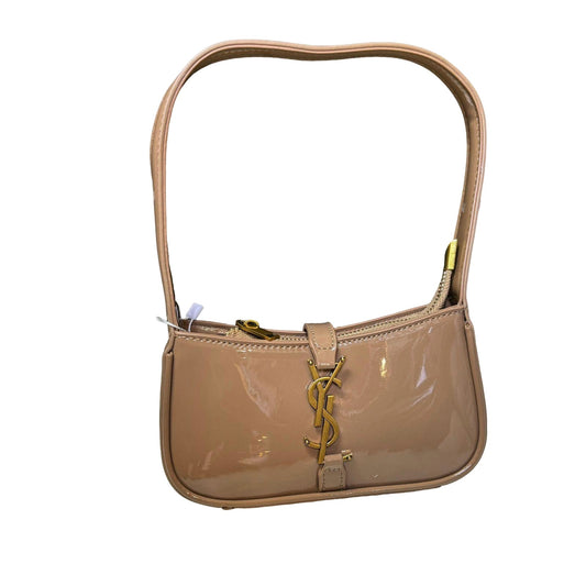 Y.SL Hobo