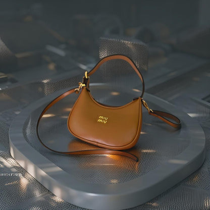 Meumeu HOBO Bag