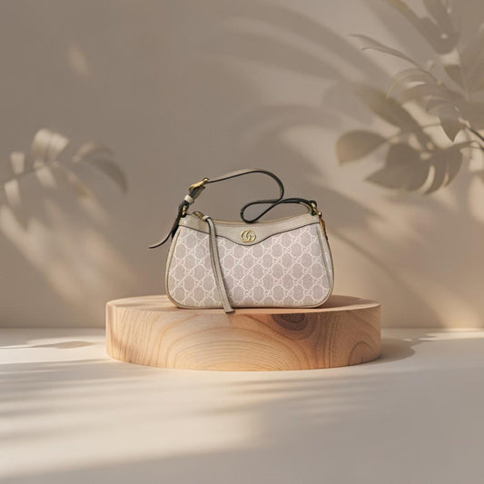 Guchi Shoulder bag